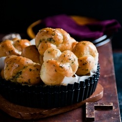 Homemade Garlic Knots