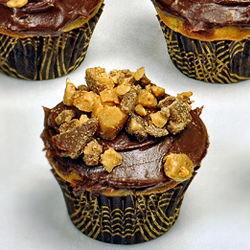 Heath Bar Banana Bread Cupcakes