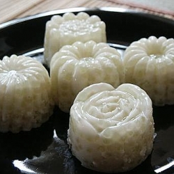 Indonesian Cantik Manis Kuih