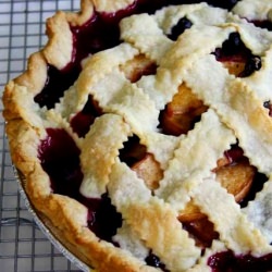 Berry Peach Pie