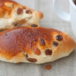 Jewish Raisins Bread