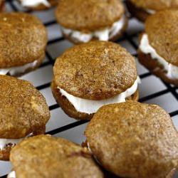 Pumpkin Whoopie Pies