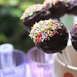 Red Velvet Cake Pops