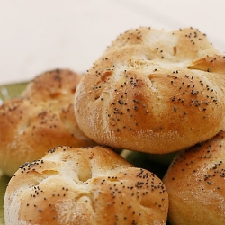 Kaiser Rolls