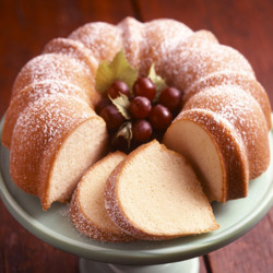 Best Ever Sour Cream Pound Cake