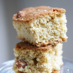 Blondies with Almonds