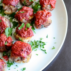 Meatballs w/ Roasted Pepper Tomato Sauce