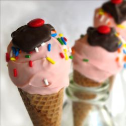 Ice Cream Cone Cake Pops