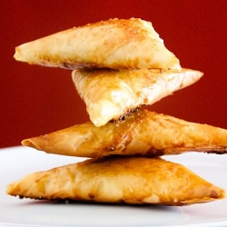 Spicy Cheese Triangles