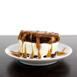 Amaretto Brownies & Salted Caramel