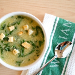 Rustic Spinach and Cornmeal Soup