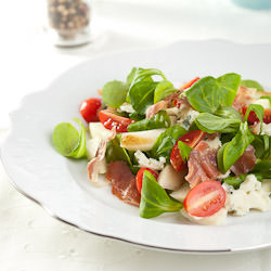 Pear Roquefort Salad