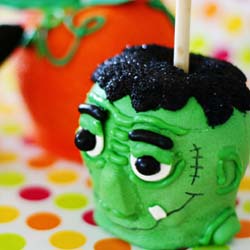 Halloween Caramel Apples