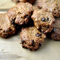 Quinoa & Almond Butter Cookies