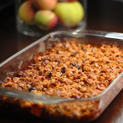 Breakfast Apple Granola Crisp