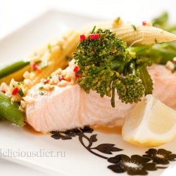 Asian-style Steamed Salmon