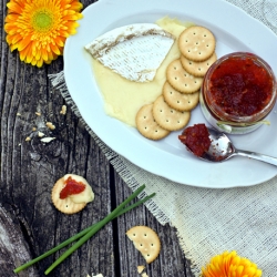 Melted Brie with Pecan Pepper Jam