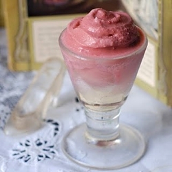 Pomegranate-rose Ice Cream