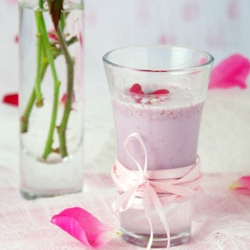 Rose Milk