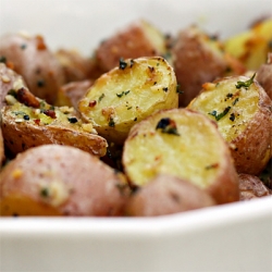 Parmesan Garlic Roasted Potatoes