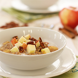 Overnight Apple Pie Steel Cut Oats