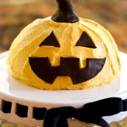 Vegan Jack-o-Lantern Cake