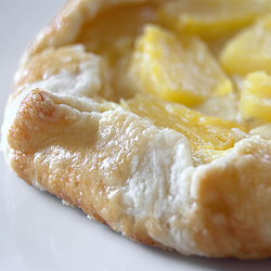 Pastry Cream Pineapple Gallettes