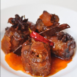 Braised Oxtail with Asian Flavours