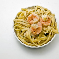 Shrimp and Red Pepper Pasta