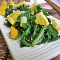 Baby Spinach with Garlic & Orange