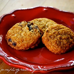 Oatmeal Raisin Cookies