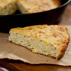 Cheesy Chili Cornbread