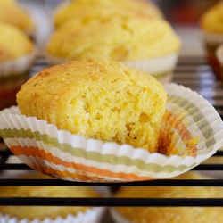 Sweet Corn Bread Muffins