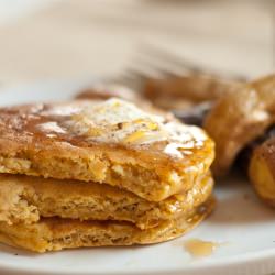 Whole Wheat Pumpkin Pancakes