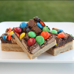 Candy Bar Shortbread Squares