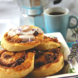 Fruity Breakfast Buns