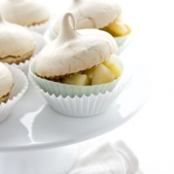 Coffee Meringue Cupcakes