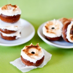 Mexican Hot Chocolate Donuts