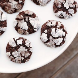 Chocolate Almond Crackle Cookies