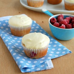 Raspberry Trifle Cupcakes