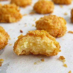 Cheesy Cornflake Cookies