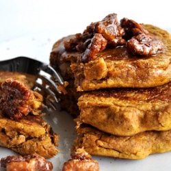 Whole Wheat Pumpkin Pancakes