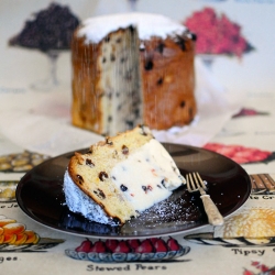 Ice Cream Panettone Kirsch Berries