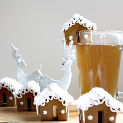 Gingerbread Mug Houses