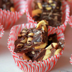 Chocolate Salted Peanut Bark