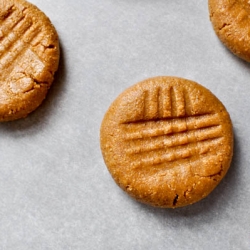 No Bake Peanut Butter Cookies