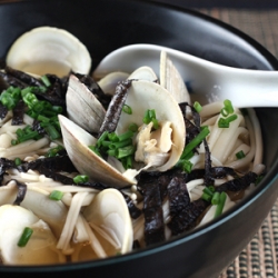 Steamed Manila Clams with Udon