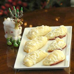 Kringle Cutouts