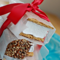 Marshmallow Cookie Sandwiches