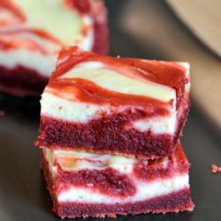 Nic Red Velvet Cheesecake Brownies